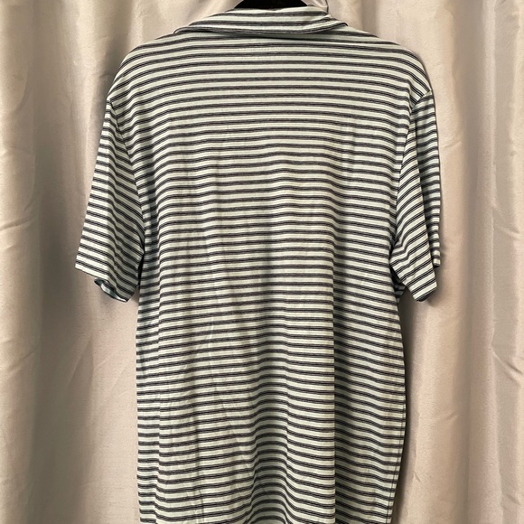 Vineyard Vines Striped short sleeve shirt - Picture 4 of 4